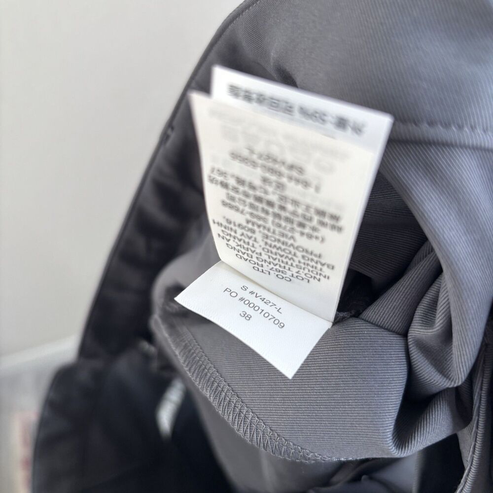 Vuori Cascade Tech Chino Pant 32" Charcoal - Picture 2 of 7